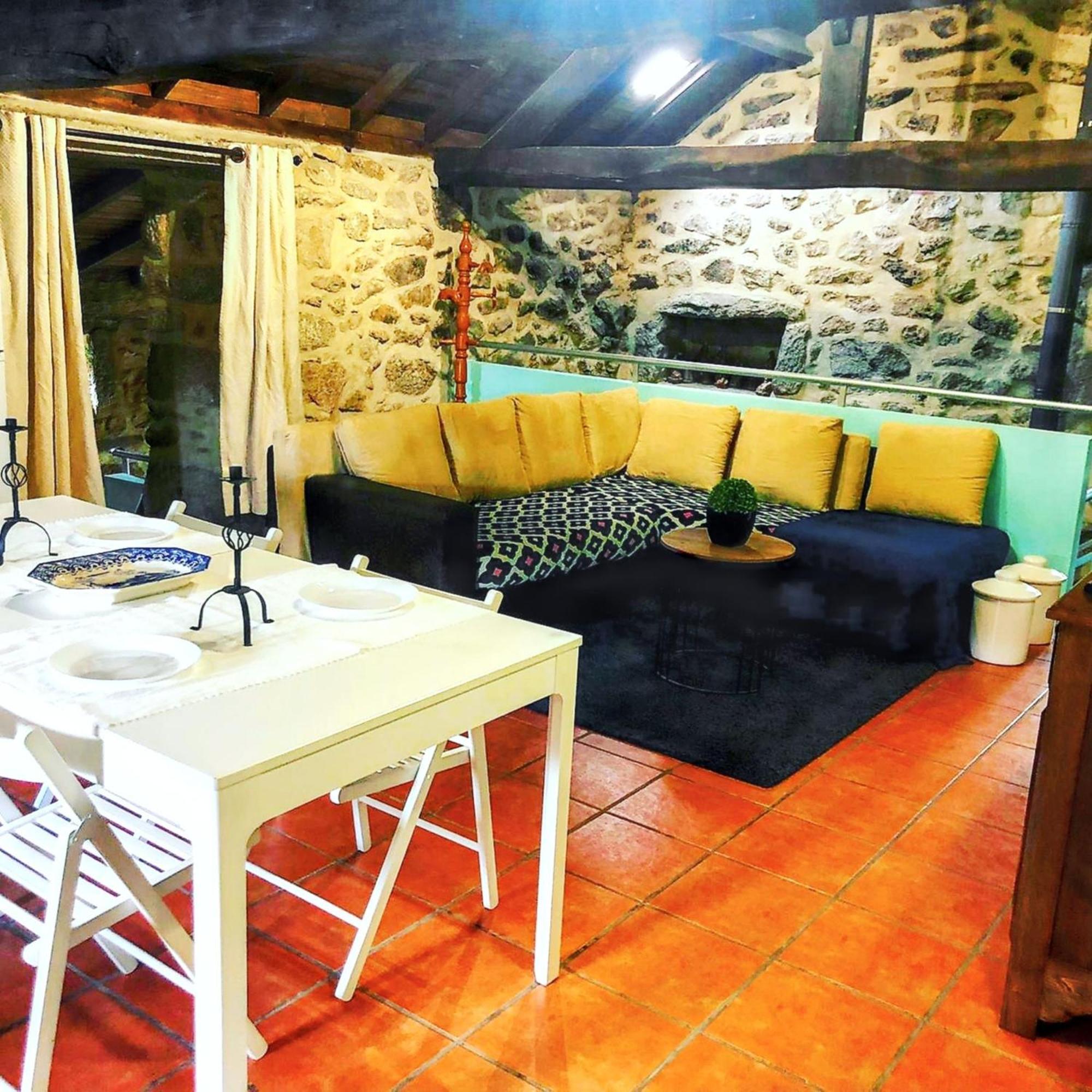Urgueira  Welcoming House With Mountain View In Agueda Shared Pool 빌라 외부 사진